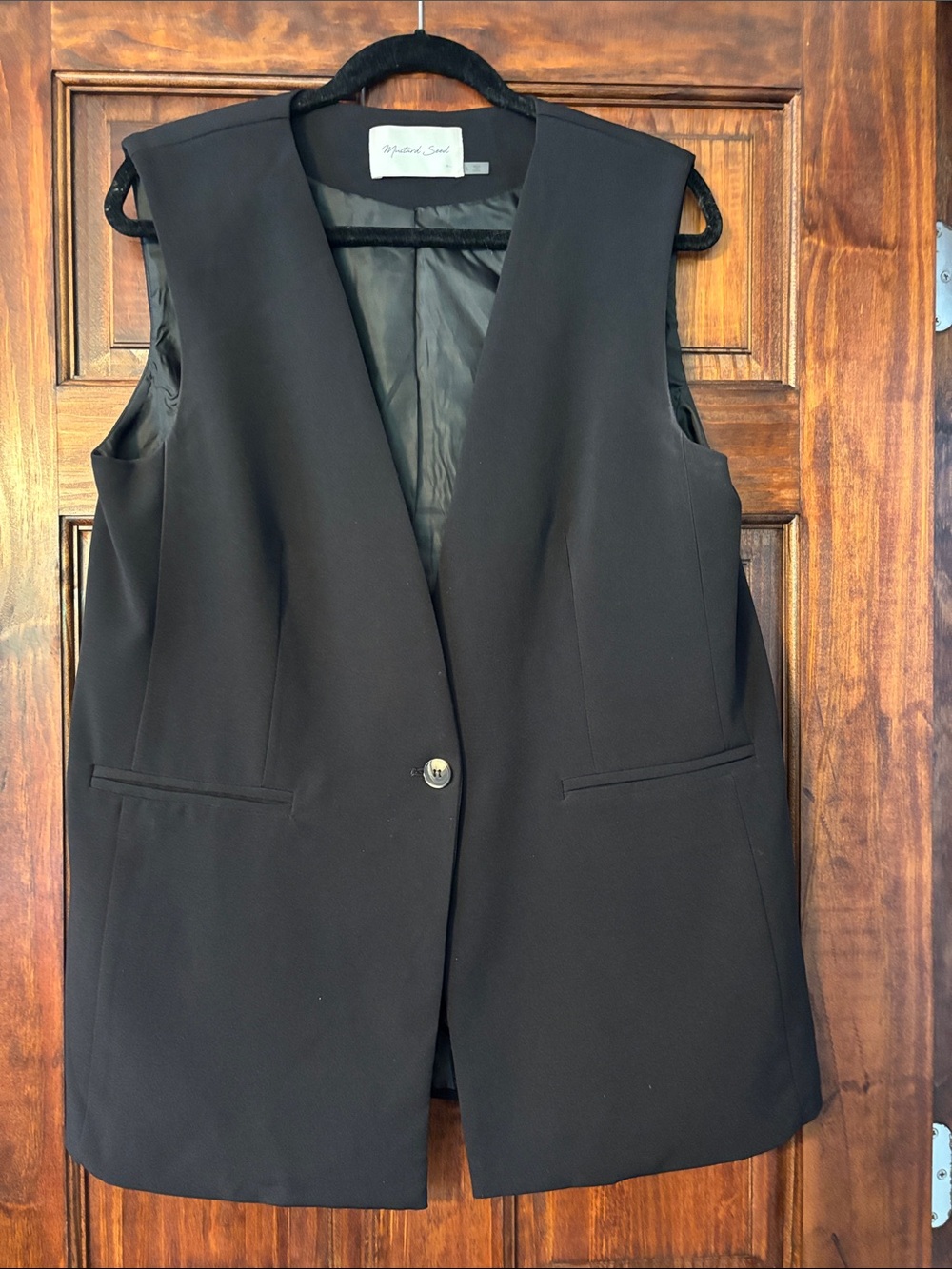 Mustard Seed Black Tailored Sleeveless V Neck Button Front Blazer Vest L